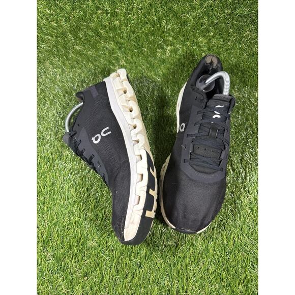 ON Cloudflow 4 Black White W Size 11 Running Shoes Road Trail Atheletic Gym Shoe - Picture 4 of 10